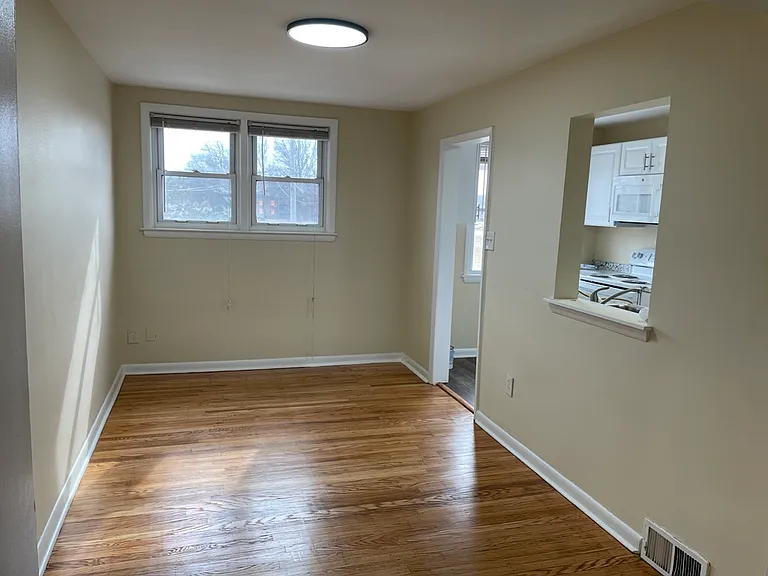 192 Madison Dr — Photo 5