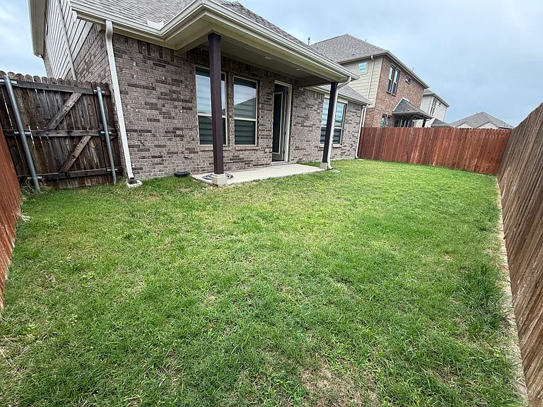 4721 Cash Dr — Photo 39