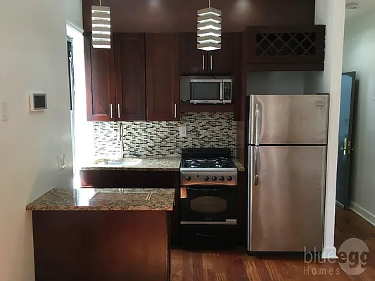 Rented by Blue Egg Realty Corp | media 8