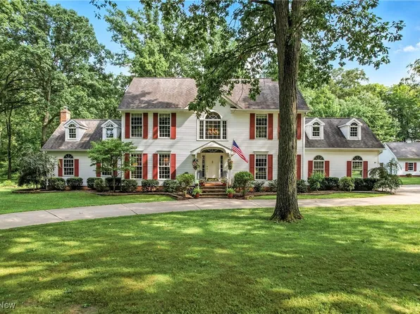 6977 Killdeer Dr, Canfield, OH 44406