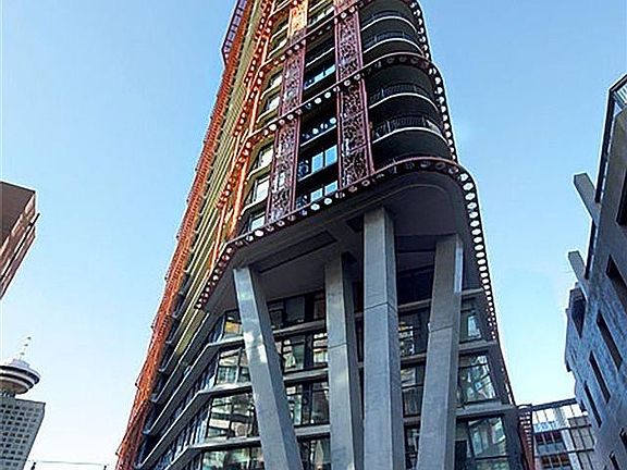 3rd image of 128 Cordova St W #3304
