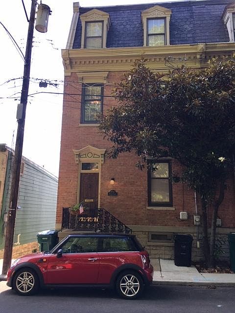 1st image of 1847 Walker St #1