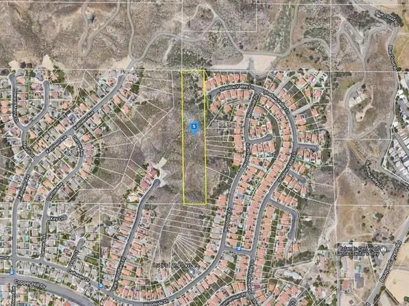 Shadow Valley Ln, Saugus, CA 91390