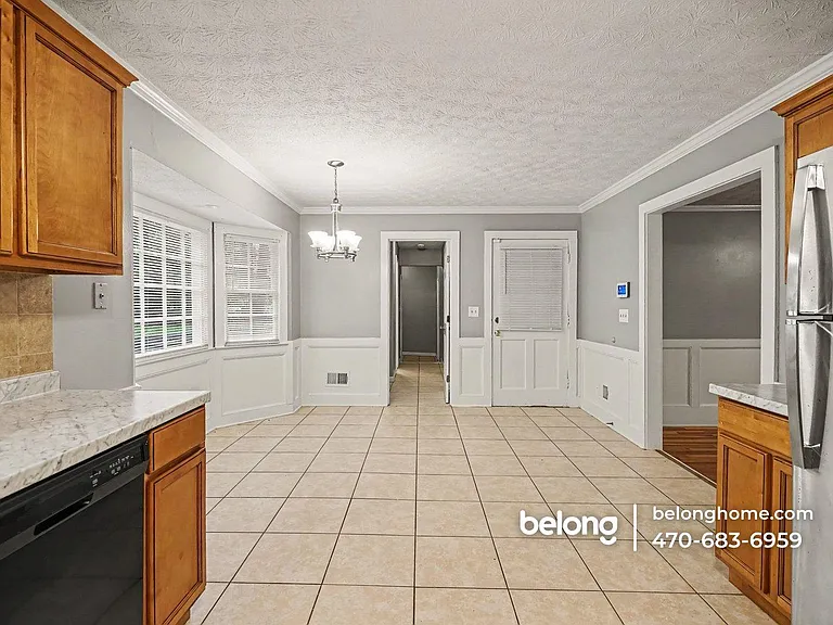 4199 Inns Brook Dr — Photo 9