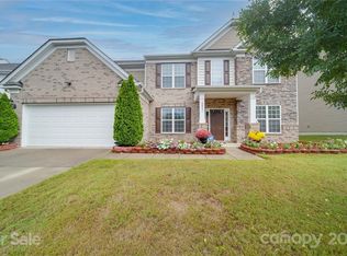 6803 Coral Rose Rd, Charlotte, NC 28277