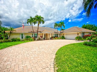 455 S Country Club Dr, Atlantis, FL 33462