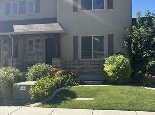 3318 E Quarter Mile Dr, Eagle Mountain, UT 84005