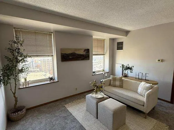 139 N 11th St APT 1003, Lincoln, NE 68508