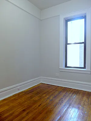 Rented by Metropolitan Equities | media 3