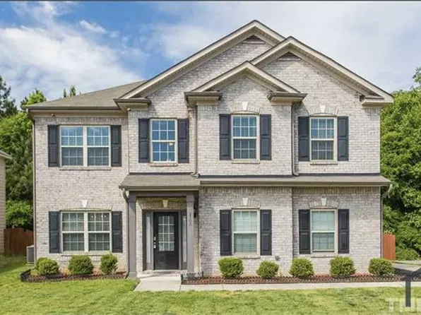 2700 Shepherd Valley St, Raleigh, NC 27610