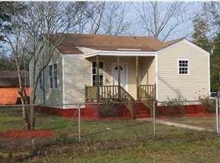 2717 Constitution Ave, North Charleston, SC 29405