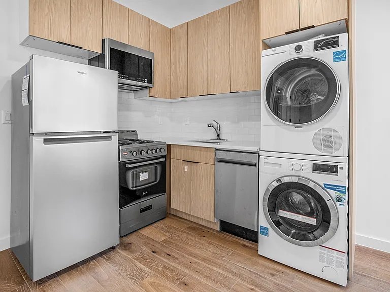 740 W End Ave #22X — Photo 5
