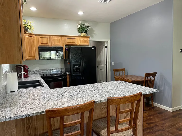 1351 W Sierra Buena Ct — Photo 2