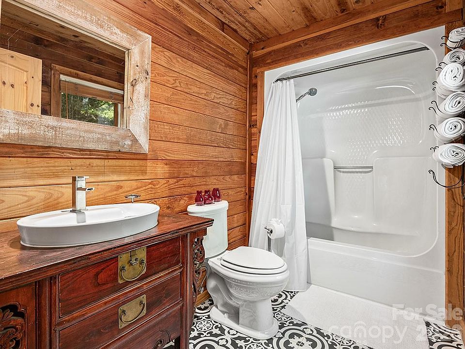 13th image of this home