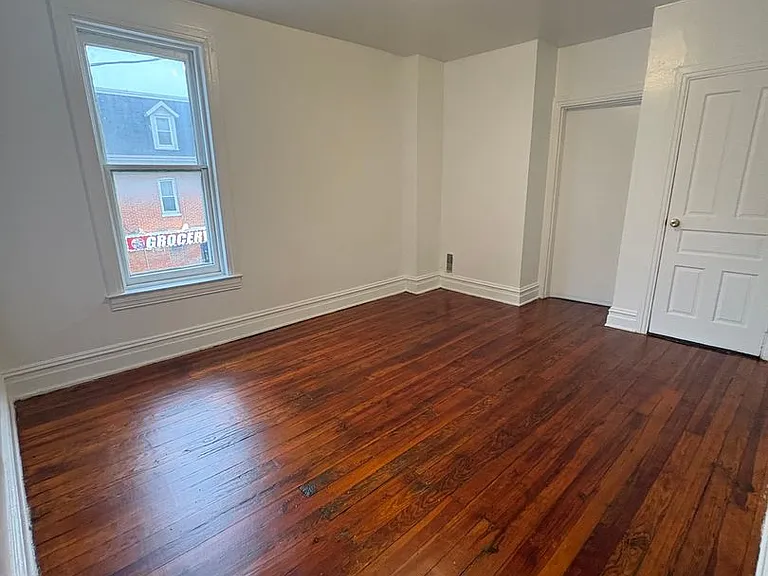 50 W Jackson St #2 — Photo 6