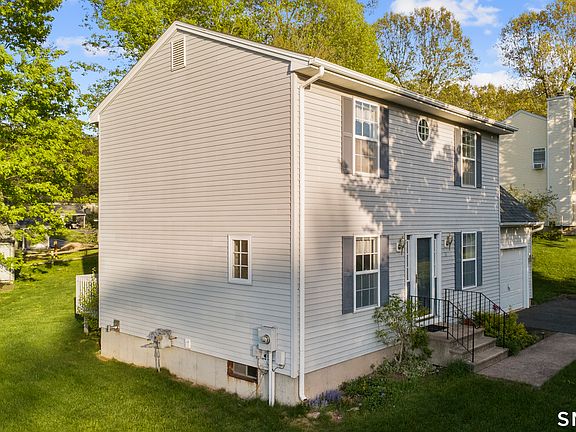 2nd image of 71 Northview Drive