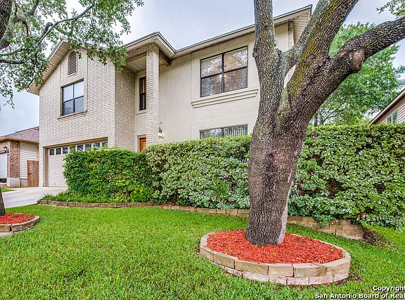 2nd image of 15946 Tampke Pl