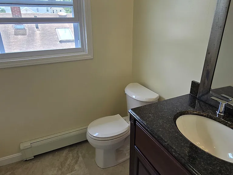 158 Beech St #A — Photo 32