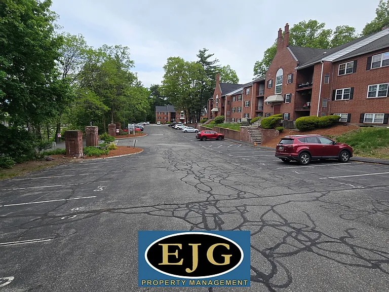6 Louisburg Sq #8 — Photo 48
