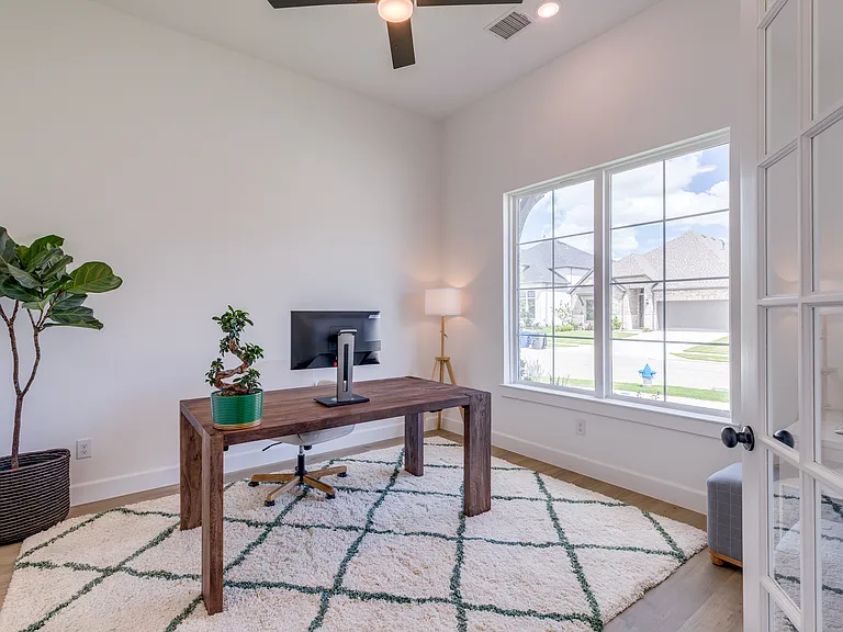 3112 Blake Dr — Photo 3