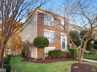 134 Shirley Sq SE, Leesburg, VA 20175