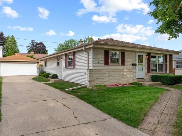 2551 South 93rd STREET, West Allis, WI 53227