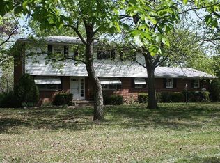 1750 E Mound Rd, Decatur, IL 62526