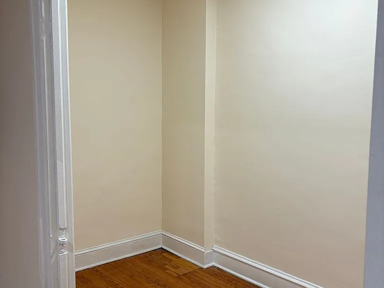 4107 Chester — Photo 10