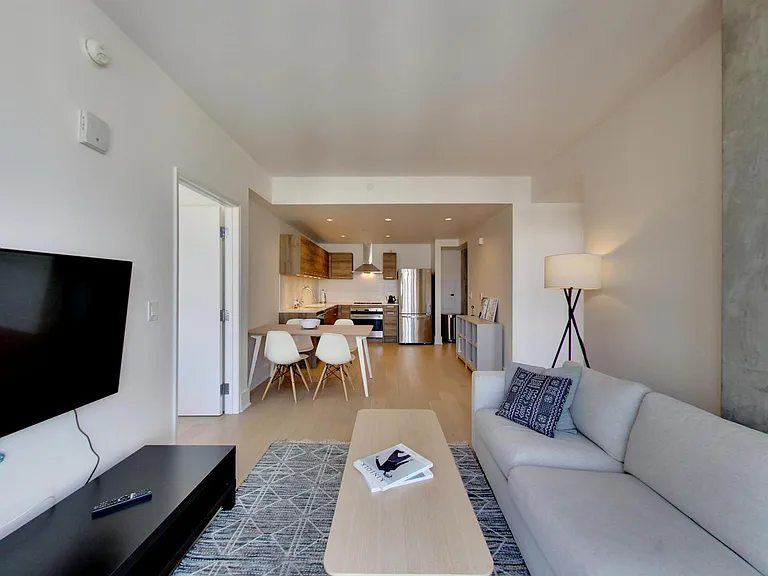 1075 Market St #713 — Photo 6