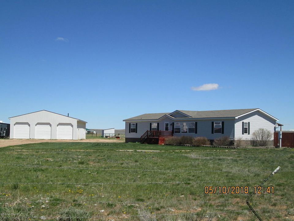 1st image of 31 Sunshine Dr