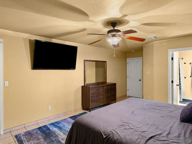 1303 Fountain Loop — Photo 15