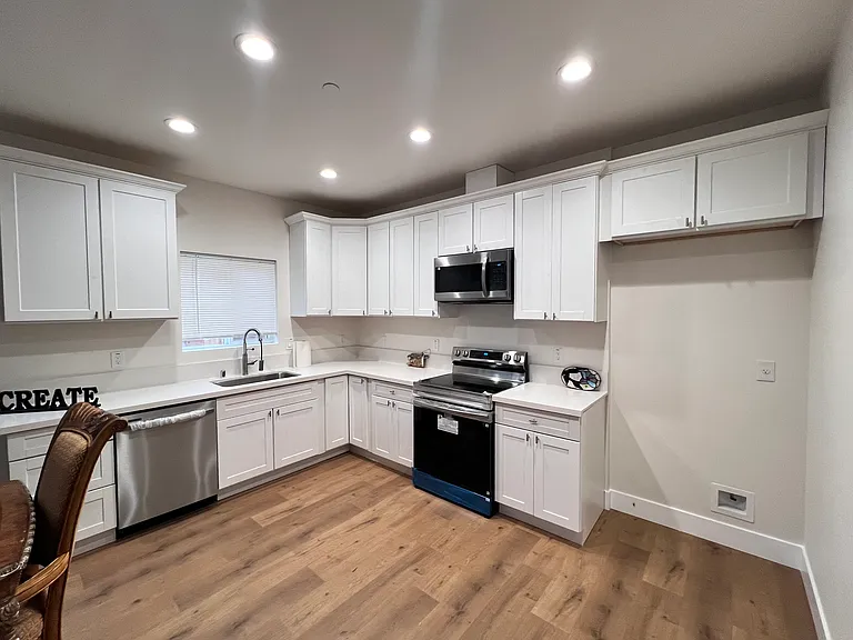 3144 Palmer St #2 — Photo 5