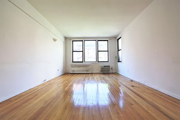 Rented by (Legacy) Tri Hill Realty Group LLC | media 7