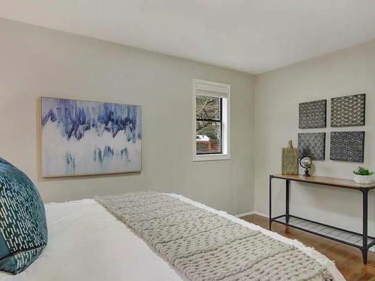 17346 1st Ave NW — Photo 10