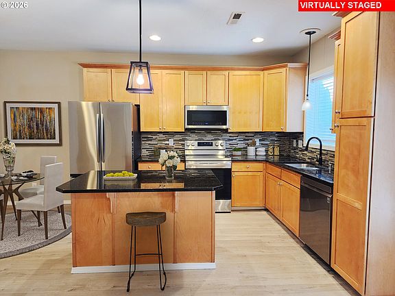 5th image of 5615 NE 60th Ave