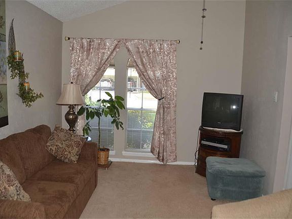 4th image of 1506 Atlanta St