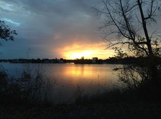 20 Highland Ave, Lake Orion, MI 48362