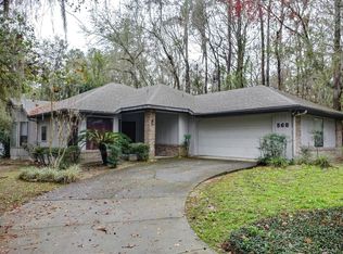 568 NW 39th Dr, Gainesville, FL 32607