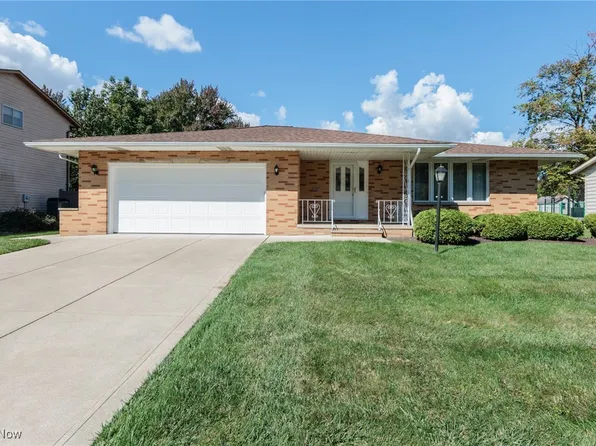 5670 Essex Dr, Seven Hills, OH 44131