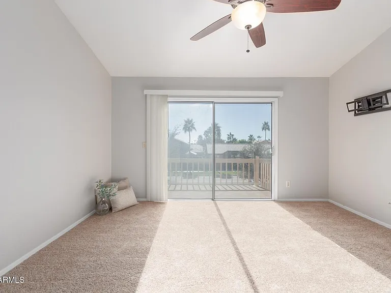 3611 E Windmere Dr — Photo 29