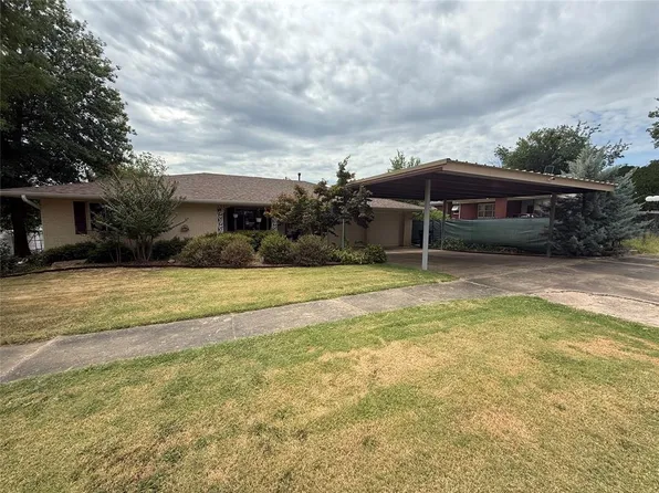 417 N University St, Seminole, OK 74868