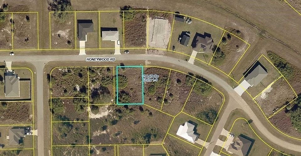 1st image of 3016 Honeywood Rd