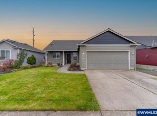 1257 Trent Ave N, Keizer, OR 97303