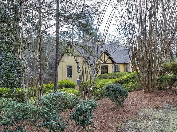 3rd image of 7186 Williams Hill Rd