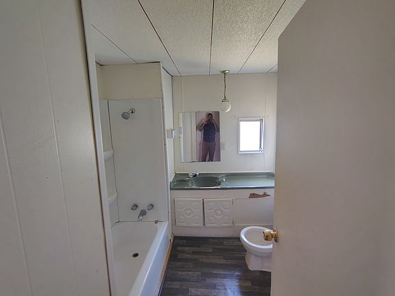 5th image of 920 Boardwalk Ln #894