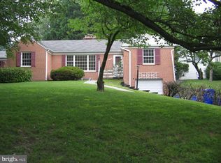 5300 Brookeway Dr, Bethesda, MD