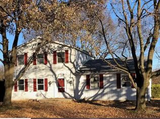 398 N River Rd, Waterville, OH 43566