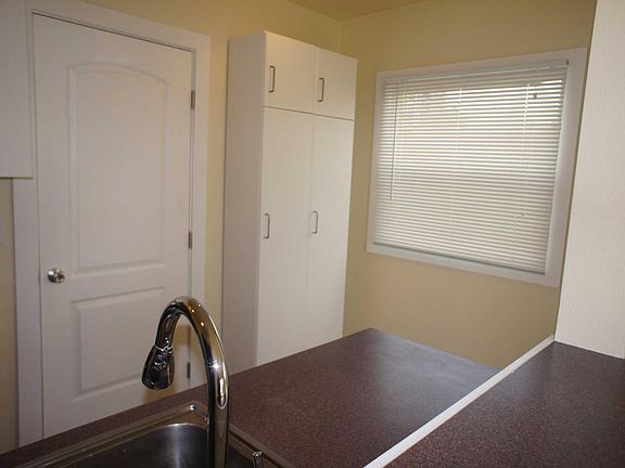 5th image of 1545 Fawcett Ave APT 2