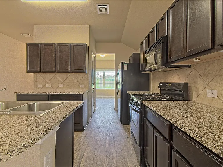 11312 Malta Dr — Photo 13