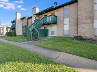 1516 Bay Area Blvd APT E-9, Houston, TX 77058